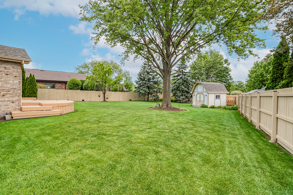 8320 Cloverview Drive