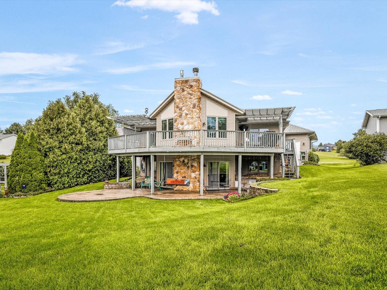 942 Lake Summerset Road