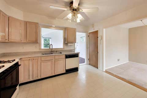 Tiny photo for 7338 Beckwith Road, Morton Grove, IL 60053 (MLS # 12737535)