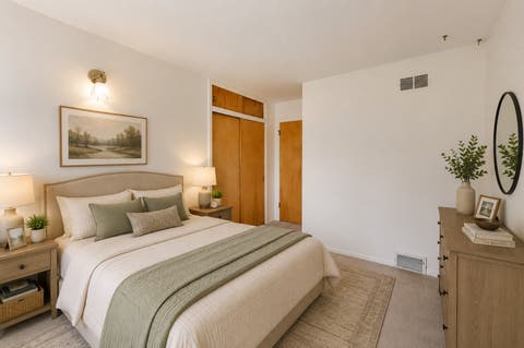 Tiny photo for 7338 Beckwith Road, Morton Grove, IL 60053 (MLS # 12737535)