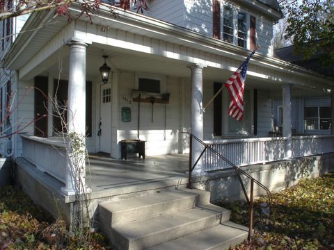 Tiny photo for 1312 S Peoria Avenue, Dixon, IL 61021 (MLS # 12515517)