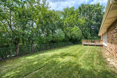 Tiny photo for 1701 Lynwood Lane, Crest Hill, IL 60403 (MLS # 12716209)