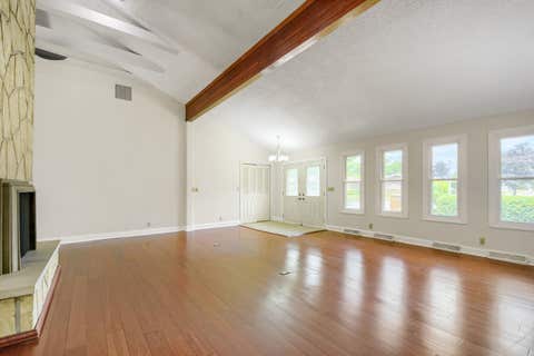 Tiny photo for 1701 Lynwood Lane, Crest Hill, IL 60403 (MLS # 12716209)