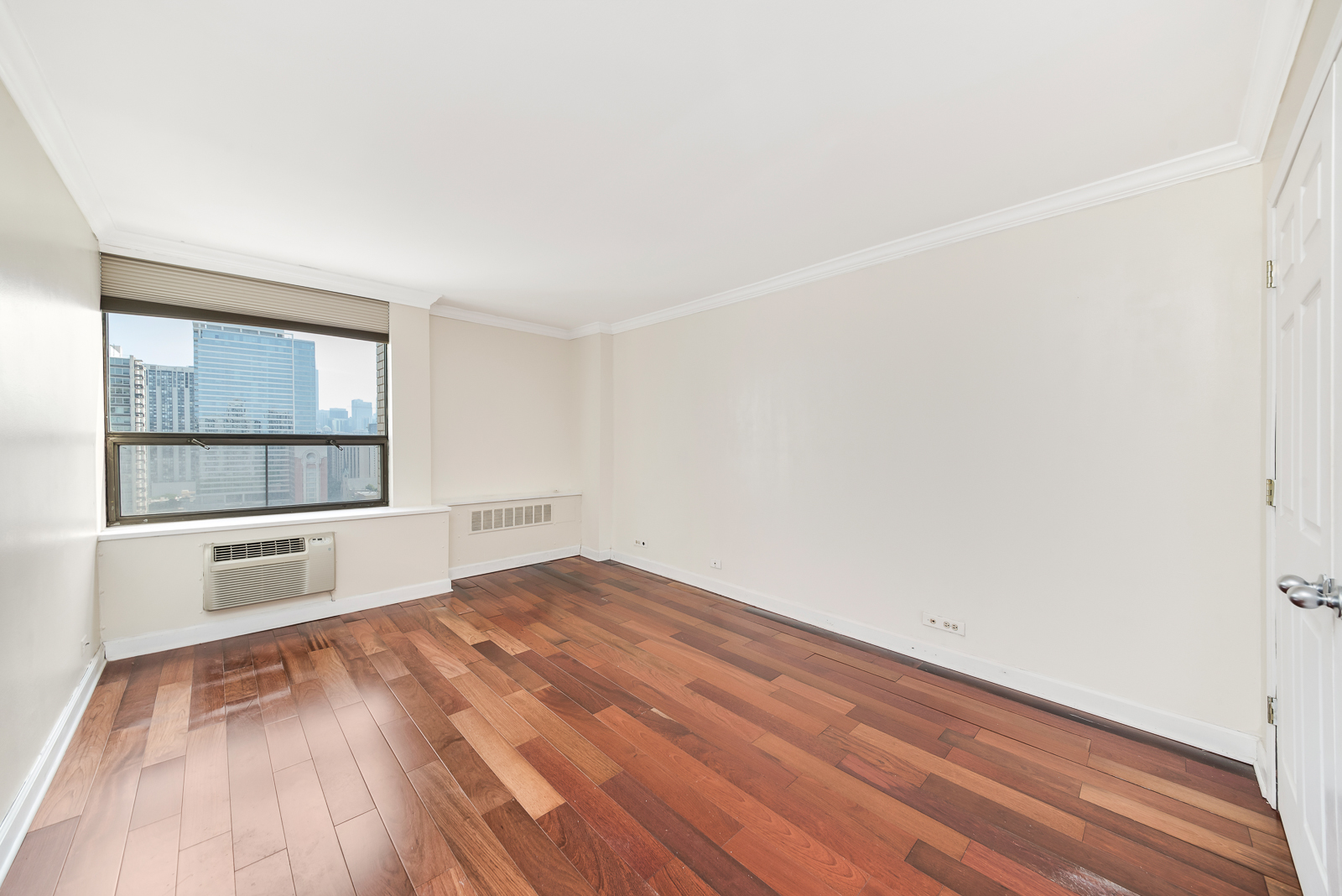 1360 N Sandburg Terrace 2103