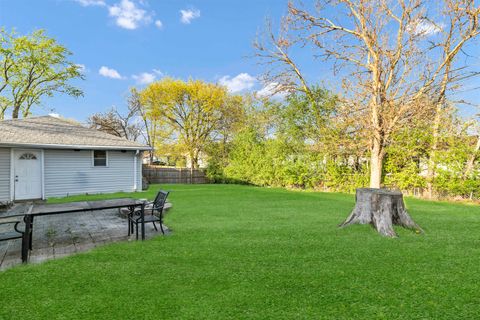 Tiny photo for 111 S Bartlett Road, Streamwood, IL 60107 (MLS # 12611881)
