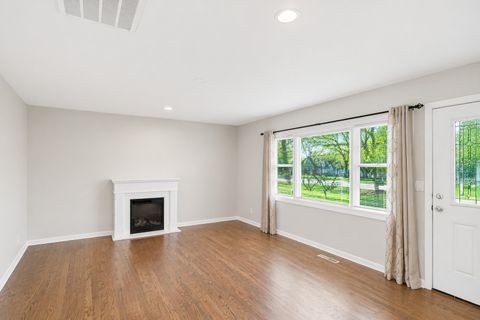 Tiny photo for 111 S Bartlett Road, Streamwood, IL 60107 (MLS # 12611881)