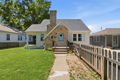 Photo of 3744 12th Street, Rock Island, IL 61201 (MLS # 12691532)