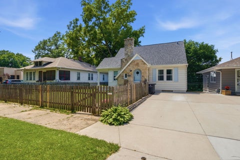 Tiny photo for 3744 12th Street, Rock Island, IL 61201 (MLS # 12691532)