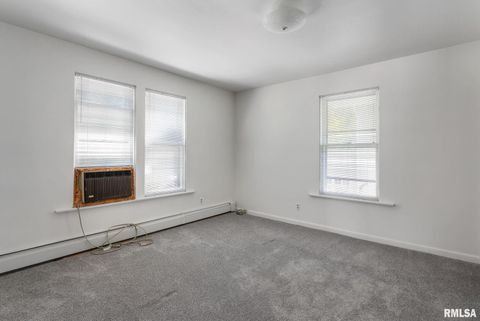 Tiny photo for 1030 23RD Street, Rock Island, IL 61201 (MLS # QC4267850)