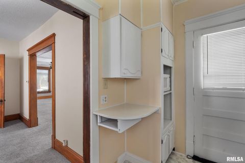 Tiny photo for 1030 23RD Street, Rock Island, IL 61201 (MLS # QC4267850)