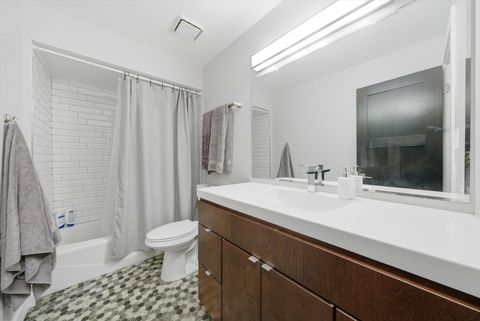 Tiny photo for 15722 Foxbend Court #2N, Orland Park, IL 60462 (MLS # 12558309)