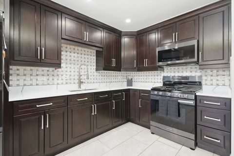 Tiny photo for 15722 Foxbend Court #2N, Orland Park, IL 60462 (MLS # 12558309)