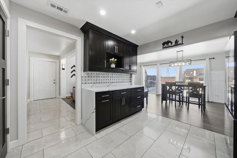 Tiny photo for 15722 Foxbend Court #2N, Orland Park, IL 60462 (MLS # 12558309)