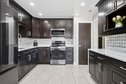 Tiny photo for 15722 Foxbend Court #2N, Orland Park, IL 60462 (MLS # 12558309)