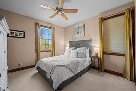 Tiny photo for 858 Hathaway Court, North Aurora, IL 60542 (MLS # 12626082)