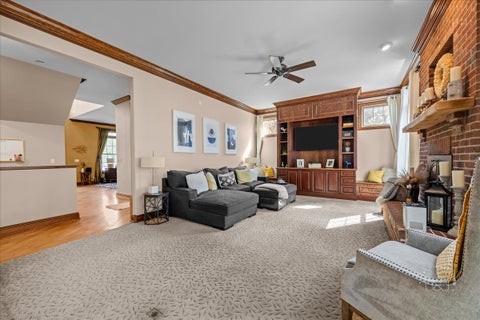 Tiny photo for 858 Hathaway Court, North Aurora, IL 60542 (MLS # 12626082)