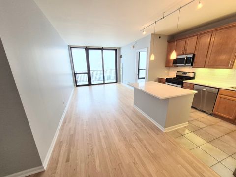 Tiny photo for 210 S DES PLAINES Street #707, Chicago, IL 60661 (MLS # 12521420)