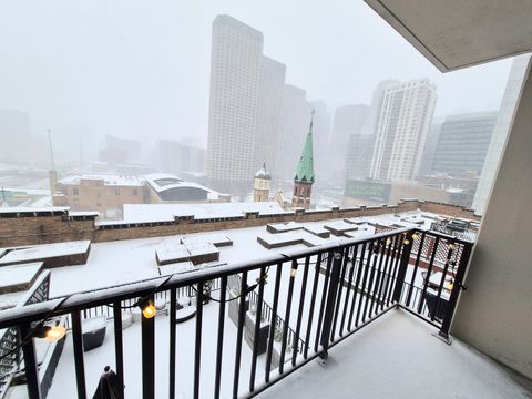Tiny photo for 210 S DES PLAINES Street #707, Chicago, IL 60661 (MLS # 12521420)