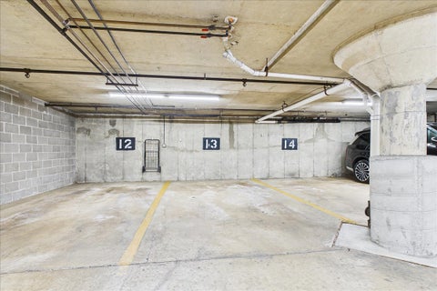 Tiny photo for 450 Raintree Court #2K, Glen Ellyn, IL 60137 (MLS # 12763378)