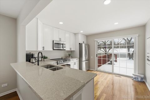 Tiny photo for 1710 Coach Drive, Naperville, IL 60565 (MLS # 12596589)