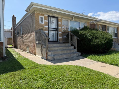 Tiny photo for 1105 W 115th Street, Chicago, IL 60643 (MLS # 12745462)