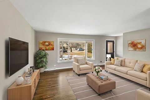 Tiny photo for 1339 Heather Road, Homewood, IL 60430 (MLS # 12568017)