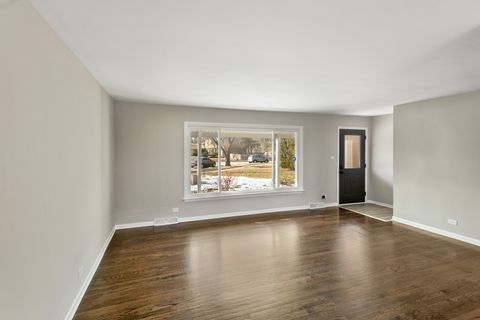 Tiny photo for 1339 Heather Road, Homewood, IL 60430 (MLS # 12568017)