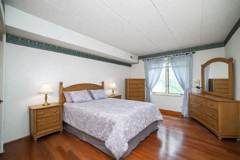 Tiny photo for 480 E Montrose Avenue #203, Wood Dale, IL 60191 (MLS # 12603279)