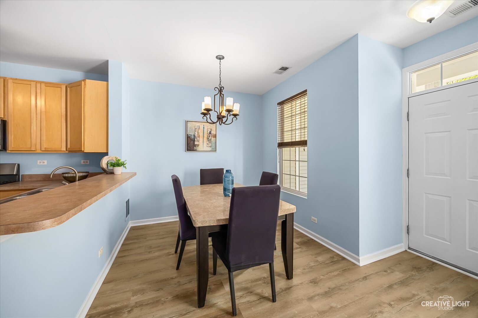 281 Springbrook Trail S
