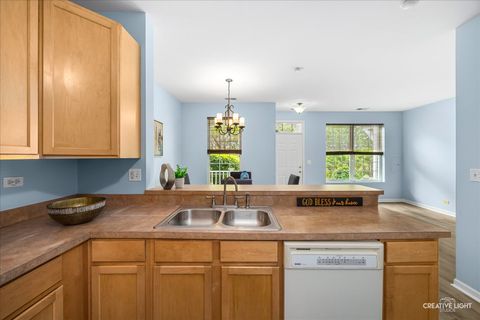 Tiny photo for 281 Springbrook Trail S, Oswego, IL 60543 (MLS # 12631218)
