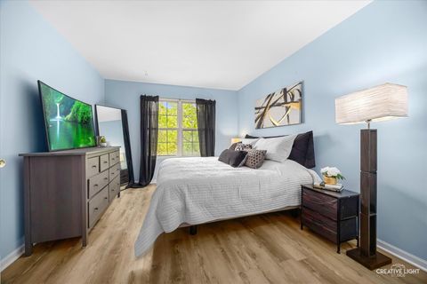 Tiny photo for 281 Springbrook Trail S, Oswego, IL 60543 (MLS # 12631218)