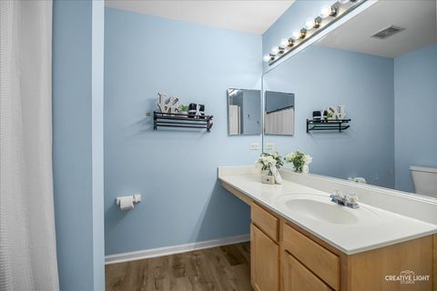 Tiny photo for 281 Springbrook Trail S, Oswego, IL 60543 (MLS # 12631218)