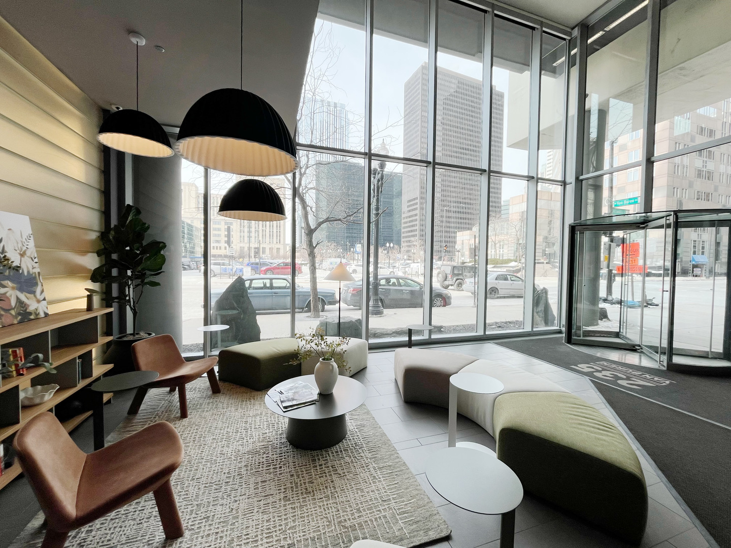 235 W Van Buren Street 2908