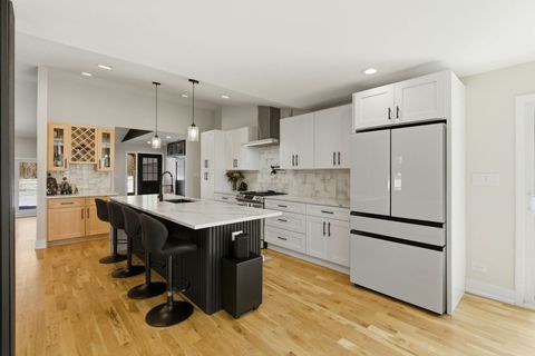 Tiny photo for 13330 S 104th Avenue, Palos Park, IL 60464 (MLS # 12610680)