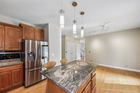 Tiny photo for 5 Park Place Circle, Hawthorn Woods, IL 60047 (MLS # 12734442)
