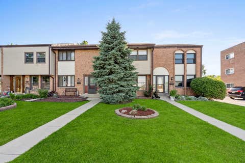 Photo of 7628 S 88 Avenue #15, Justice, IL 60458 (MLS # 12676585)