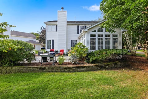 Tiny photo for 1 Fernwood Court, Algonquin, IL 60102 (MLS # 12787109)