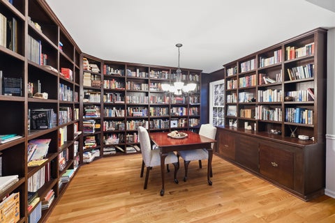 Tiny photo for 1 Fernwood Court, Algonquin, IL 60102 (MLS # 12787109)