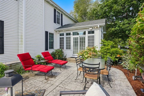 Tiny photo for 1 Fernwood Court, Algonquin, IL 60102 (MLS # 12787109)