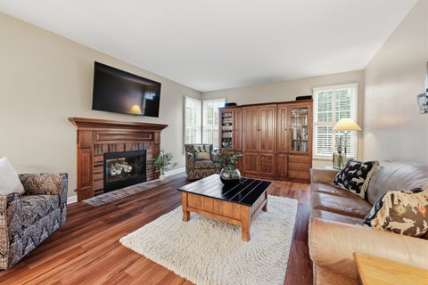Tiny photo for 1 Fernwood Court, Algonquin, IL 60102 (MLS # 12787109)