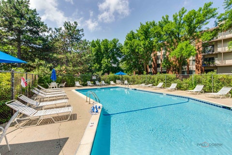Tiny photo for 3030 Pheasant Creek Drive #405, Northbrook, IL 60062 (MLS # 12738567)