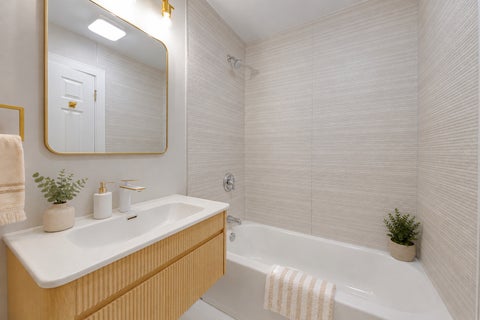 Tiny photo for 3030 Pheasant Creek Drive #405, Northbrook, IL 60062 (MLS # 12738567)