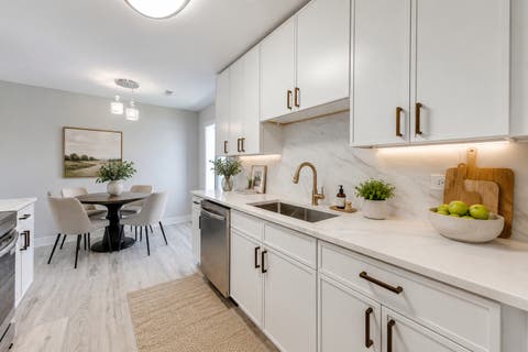 Tiny photo for 3030 Pheasant Creek Drive #405, Northbrook, IL 60062 (MLS # 12738567)