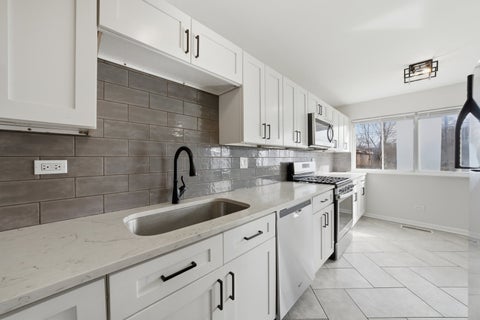 Tiny photo for 74 W 140th Street, Riverdale, IL 60827 (MLS # 12734877)