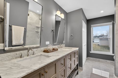 Tiny photo for 5285 Shotkoski Drive, Hoffman Estates, IL 60192 (MLS # 12615954)