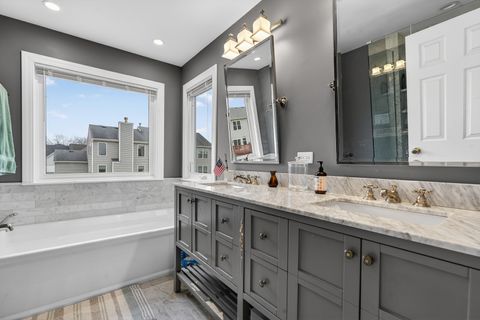 Tiny photo for 5285 Shotkoski Drive, Hoffman Estates, IL 60192 (MLS # 12615954)