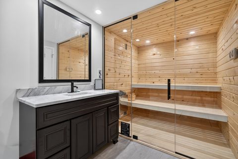 Tiny photo for 5285 Shotkoski Drive, Hoffman Estates, IL 60192 (MLS # 12615954)