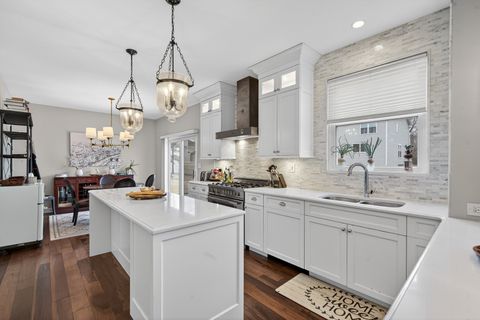 Tiny photo for 5285 Shotkoski Drive, Hoffman Estates, IL 60192 (MLS # 12615954)