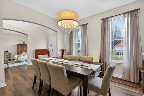 Tiny photo for 5285 Shotkoski Drive, Hoffman Estates, IL 60192 (MLS # 12615954)