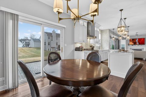 Tiny photo for 5285 Shotkoski Drive, Hoffman Estates, IL 60192 (MLS # 12615954)